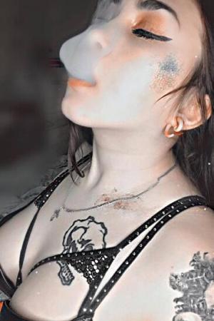 Молодая красотка с красивой большой грудью | Частные интим объявления Питера