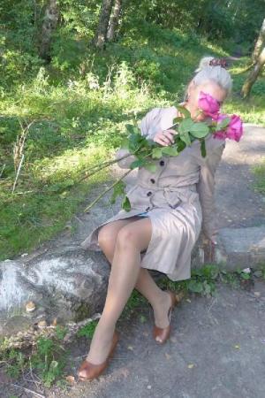 Леночка инди. Вирт. пикантные фото и видео | Частные объявления проституток Питера