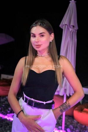 Проститутка Мария волшебница, в Питере у метро Ладожская