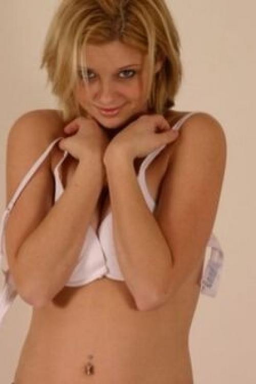 Проститутка лара, Москвы у метро Южная