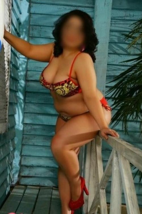 Проститутка жуля, Москва у метро Текстильщики