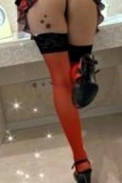 Проститутка ЗУЛЯ, Москвы у метро Пражская