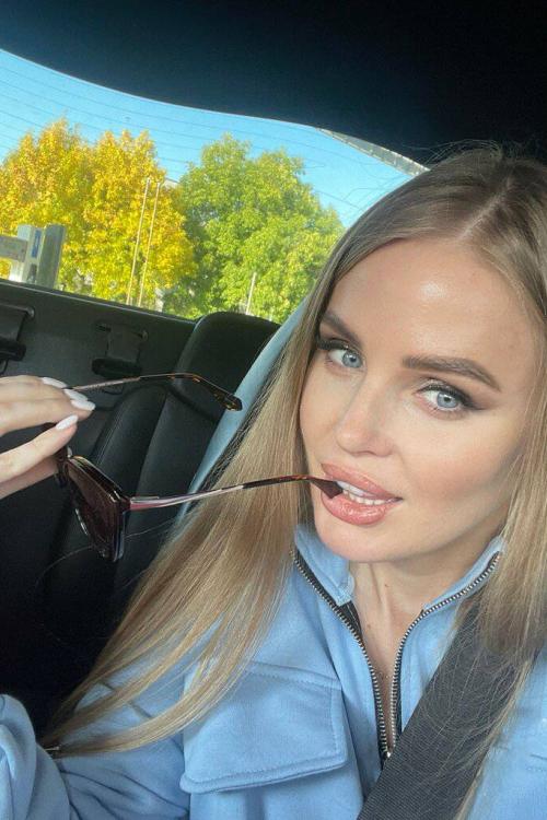 Проститутка Полина, Москвы у метро Бунинская аллея