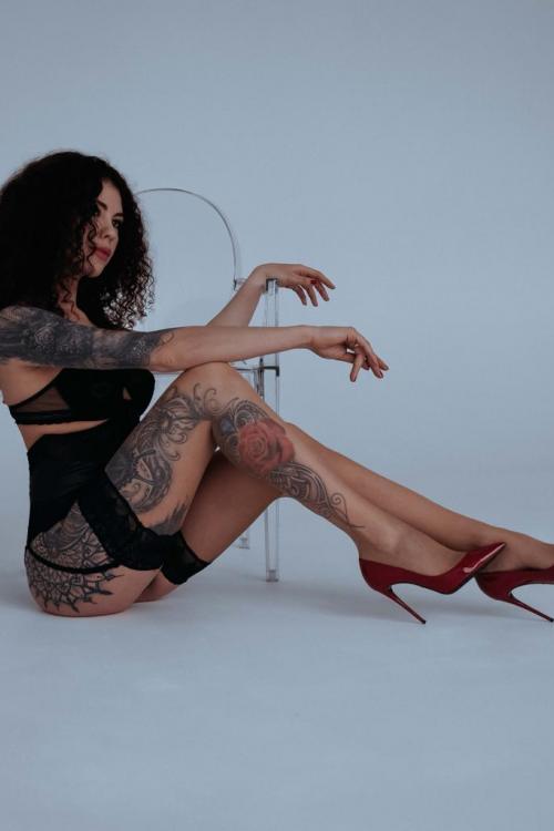 Проститутка Марья, Москва у метро Шелепиха