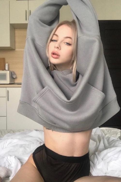 Интим доска Проституток в Москве | Взгляни на то, что у меня под одеждой