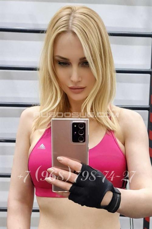 Проститутка А Н Н А, Москва у метро Таганская