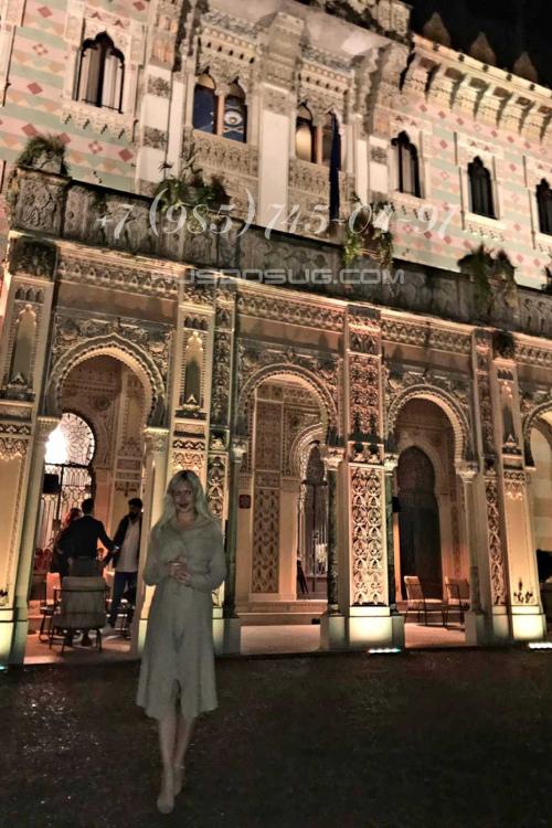 Проститутка Diana, Москва у метро Китай-город Проститутка Diana, Москва у метро Китай-город