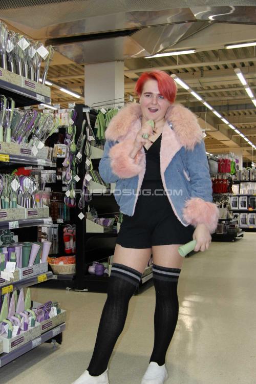 Проститутка Кира, в Москве у метро Марьино Проститутка Кира, в Москве у метро Марьино