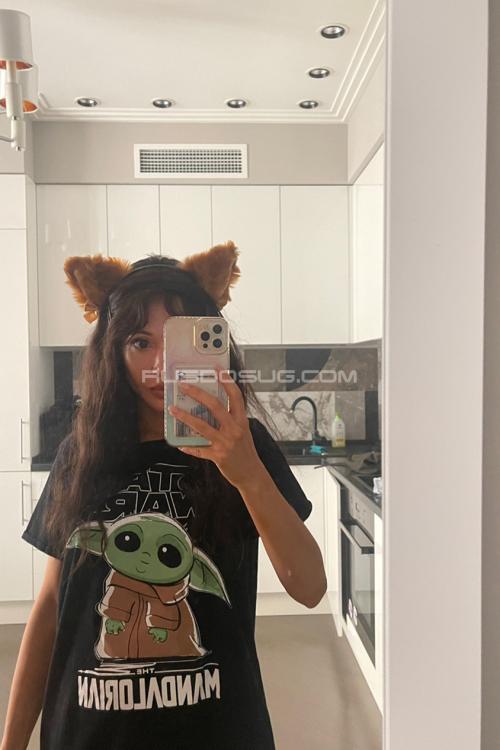 Проститутка Алиса, Москва у метро Улица 1905 года