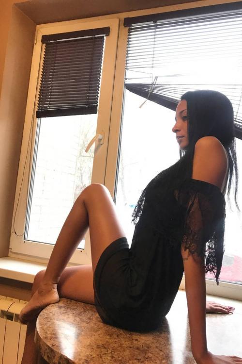 Проститутка Есения, Москвы у метро Марьино Проститутка Есения, Москвы у метро Марьино