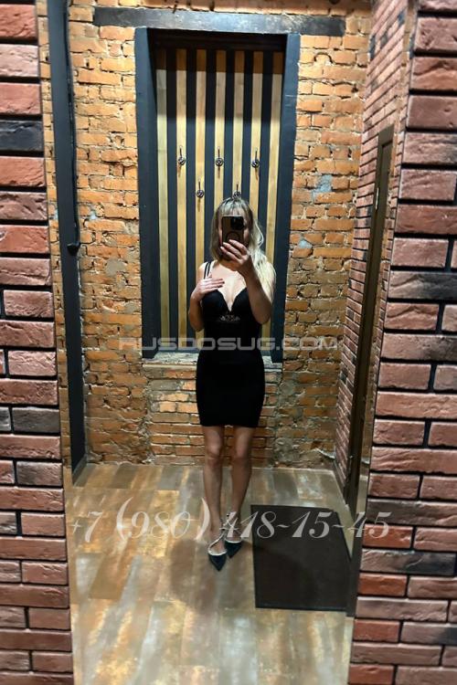 Проститутка Лена, Москва у метро Маяковская