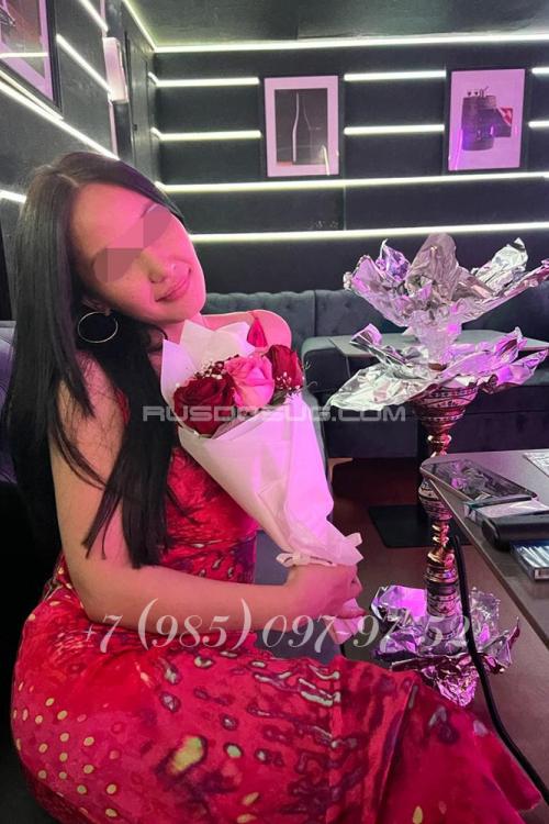 Проститутка Николь, Москва у метро Маяковская