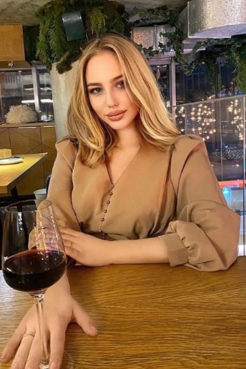 Проститутка Ника, в Москве у метро Парк Победы Проститутка Ника, в Москве у метро Парк Победы