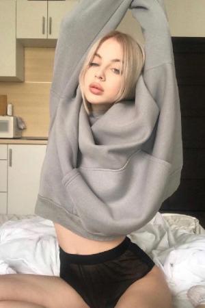 Взгляни на то, что у меня под одеждой | Интим доска Проституток в Москве