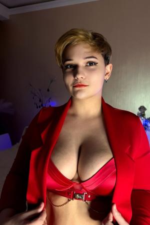 Проститутка Кира, Москвы у метро ВДНХ